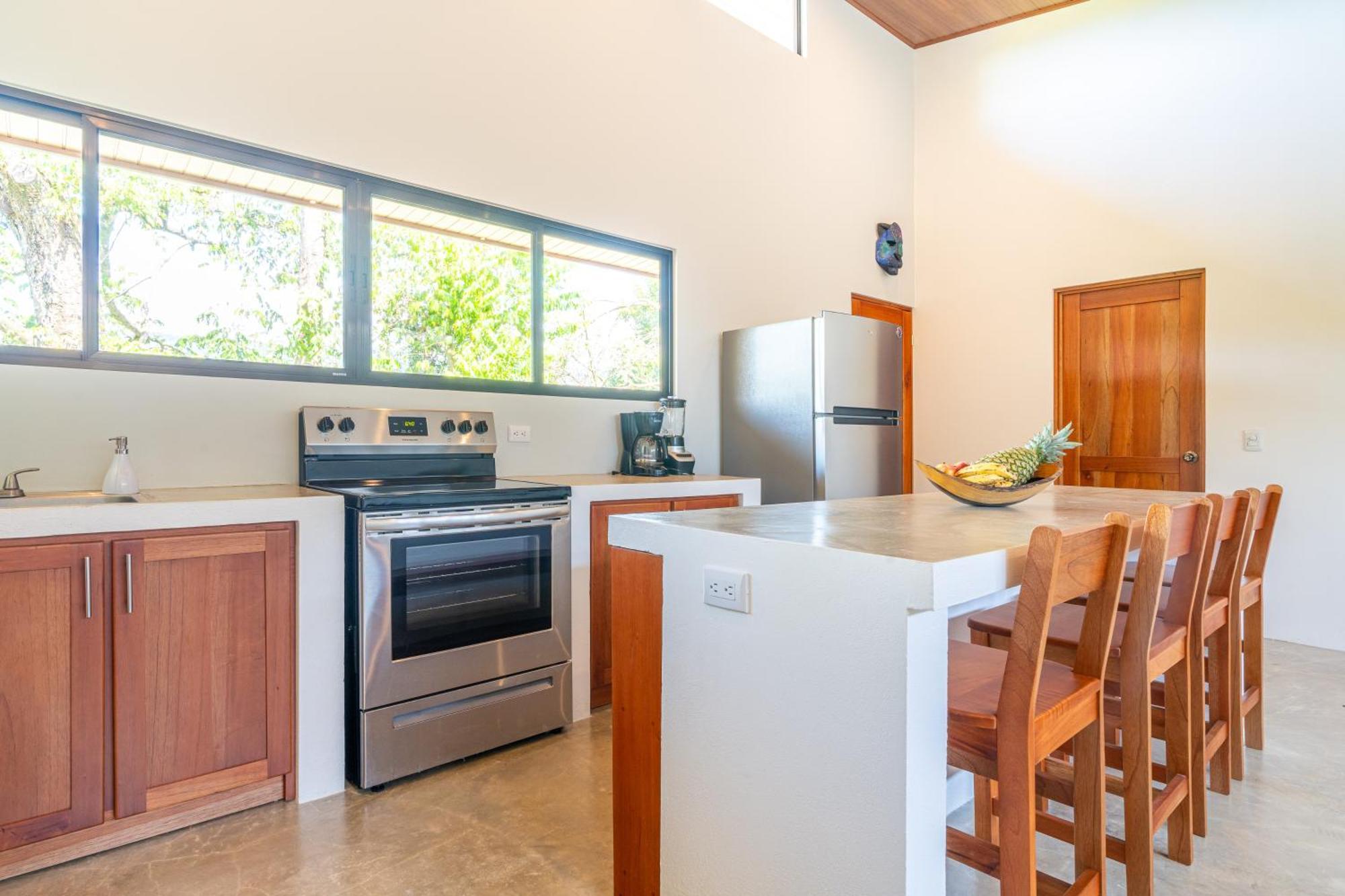 Luxury 2 Bedroom, Walking Distance To Сasa de vacaciones Uvita