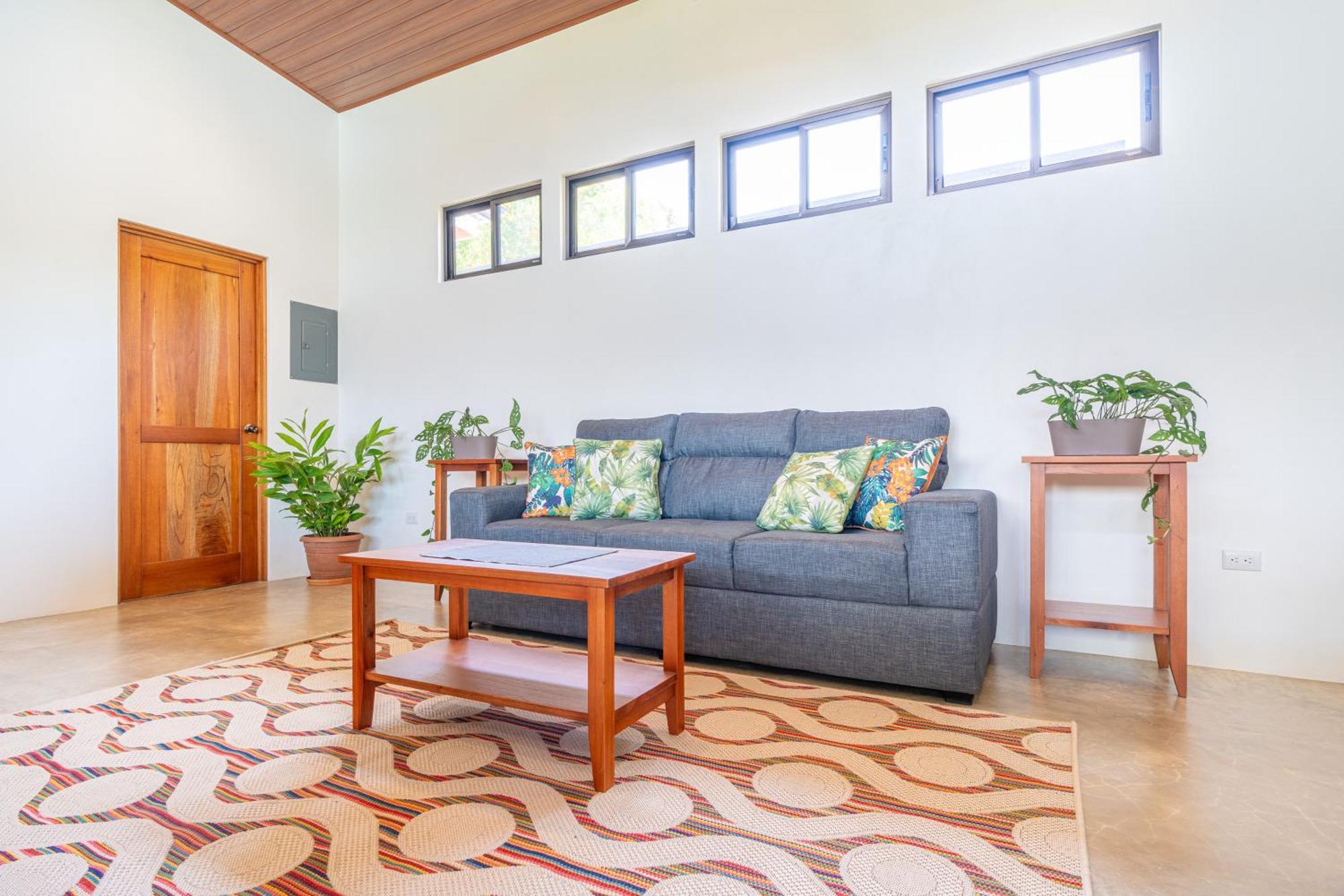 Luxury 2 Bedroom, Walking Distance To Holiday home Uvita